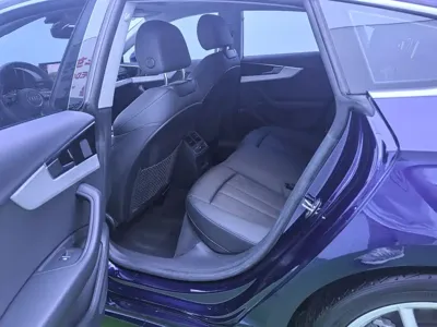 Audi A5 (Import)
