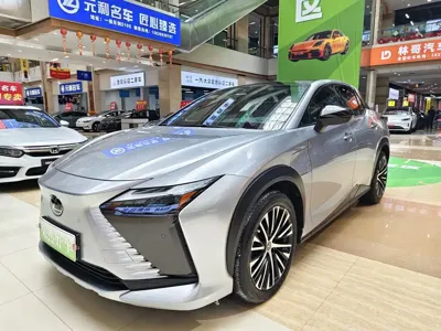 Lexus RZ