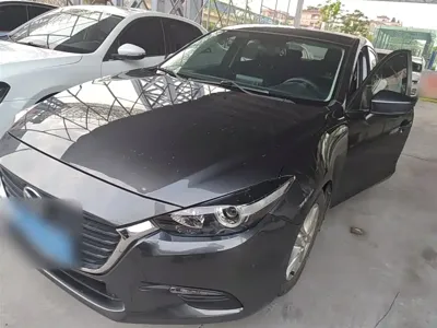Mazda 3 Axela