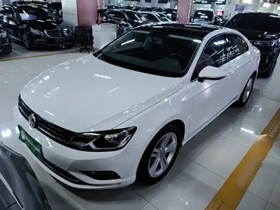 Volkswagen Lamando