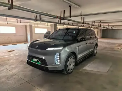 Nio ES9