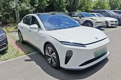 Nio ET5