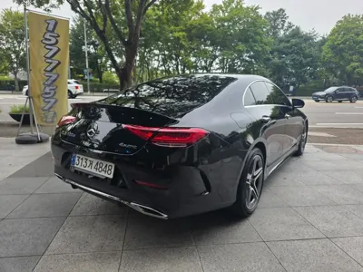 Mercedes-Benz CLS-Class