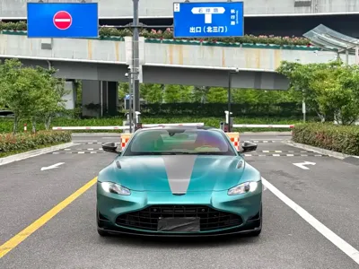 Aston Martin V8 Vantage