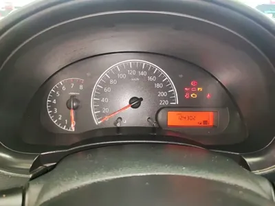 Nissan Sunny