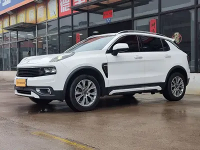 Lynk & Co 01