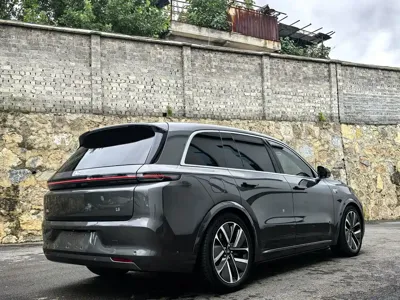Li Auto Li L8
