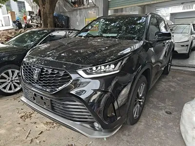 Toyota Crown Kluger