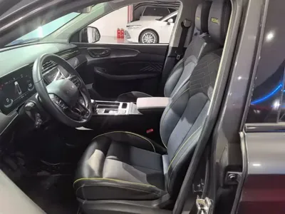 Roewe RX5