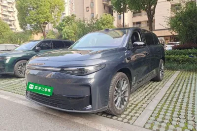 Leapmotor C10