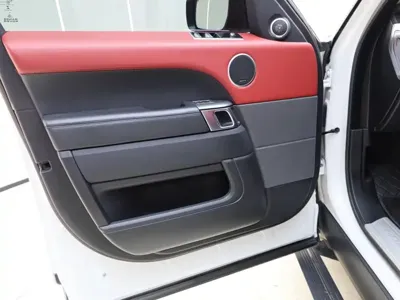Land Rover Sport