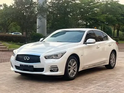 Infiniti Q50L