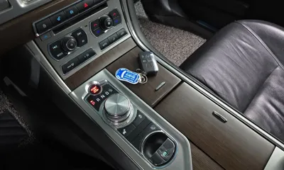 Jaguar XF