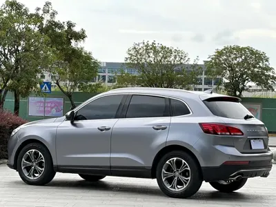 Borgward BX7