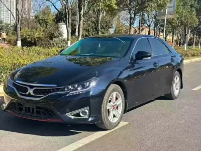 Toyota Reiz