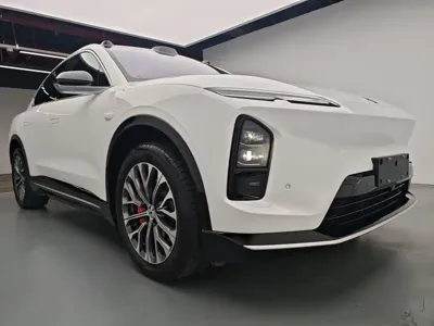 Nio EC6