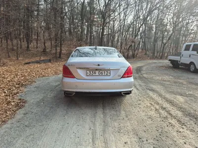 Genesis EQ900