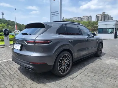 Porsche Cayenne Hybrid