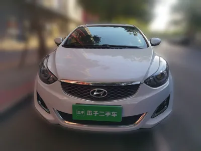 Hyundai Elantra (5th Generation