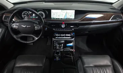 Genesis EQ900