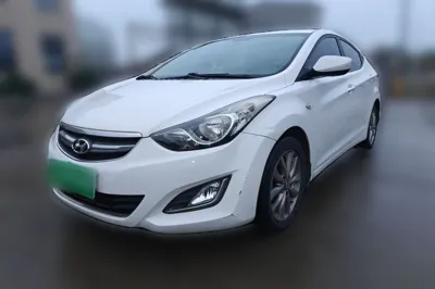 Hyundai Elantra (5th Generation