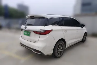 BYD Song Max