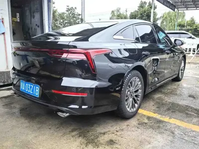 Bestune B70