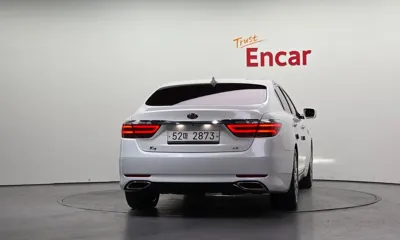 Kia K9
