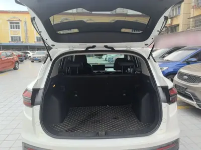Geely Binyue