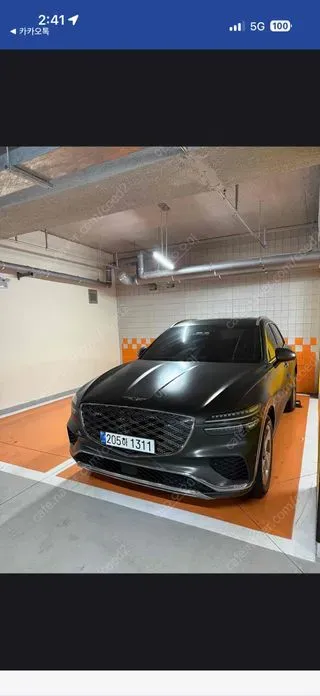 Genesis GV70