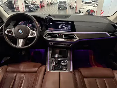 BMW X5 (Import)