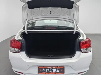 Hyundai Verna
