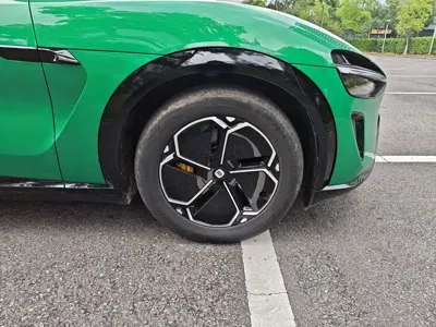 Xiaomi 小米YU7