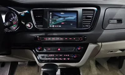 Kia Canival