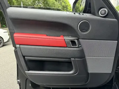 Land Rover Sport
