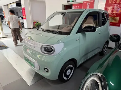 Wuling MINIEV