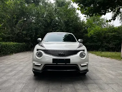 Infiniti ESQ