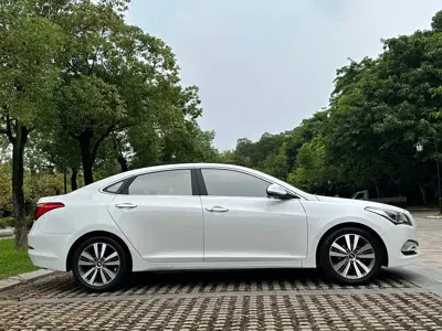 Hyundai Mistra