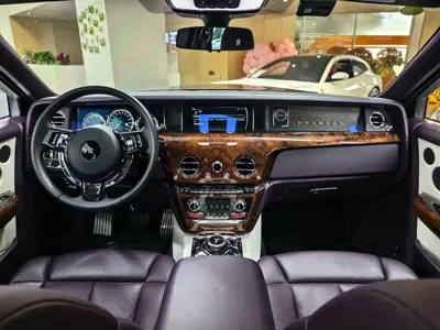Rolls-Royce Phantom