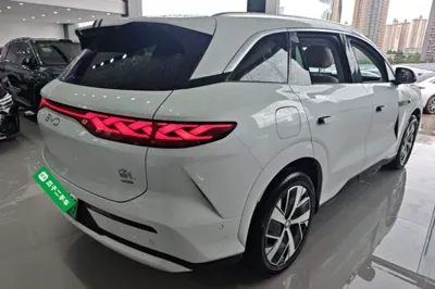 BYD Tang L