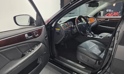 Hyundai Equus