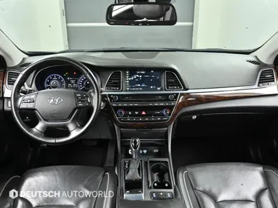 Hyundai Aslan