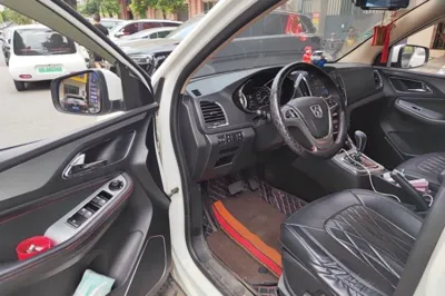 Baojun 560