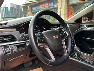 Cadillac XTS