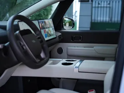 Li Auto Li MEGA