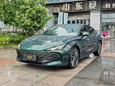 MG MG7