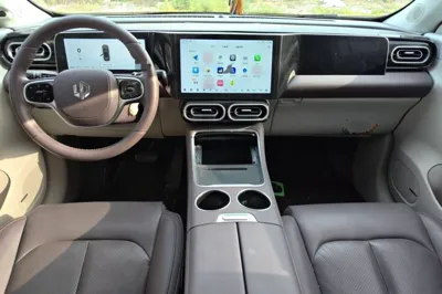 Leapmotor C11