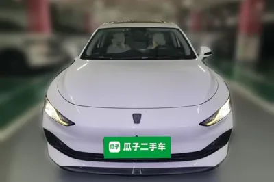 Roewe D7