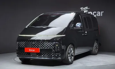 Hyundai Staria