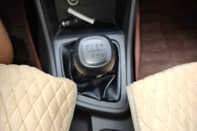 Wuling Hongguang V